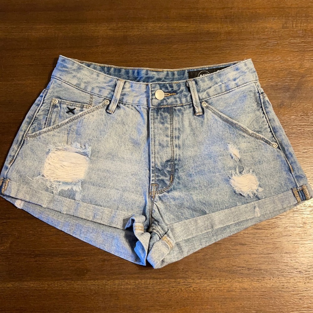 RES DENIM distressed shorts Size 25